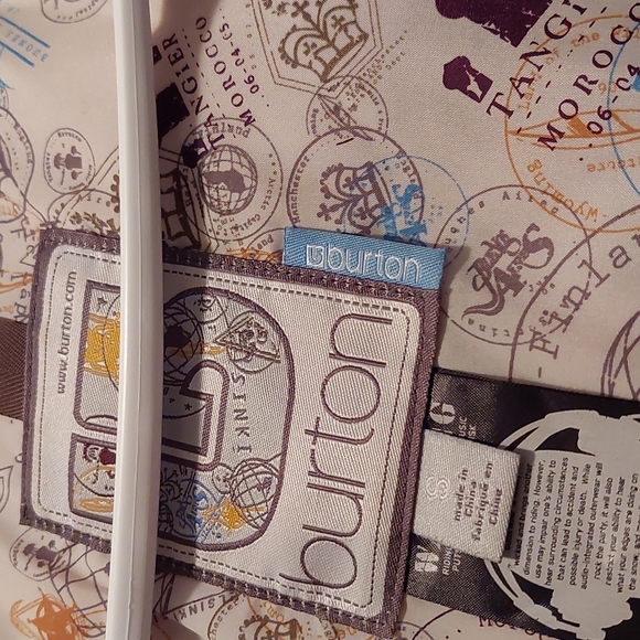 Burton ski jacket - down filled - Picture 8 of 8